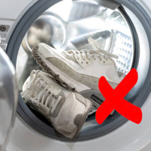 Blog-sec-img-for-shoe-cleaner-Don’t use a washing machine